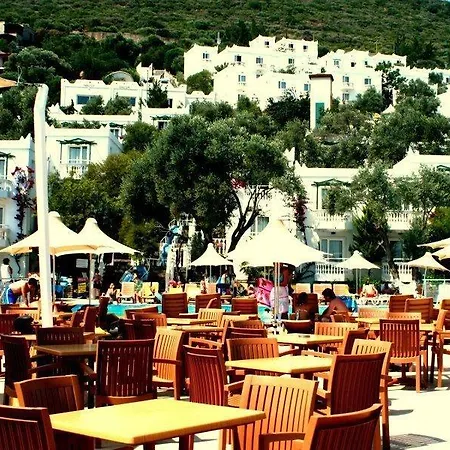 Rezort Nish Bodrum