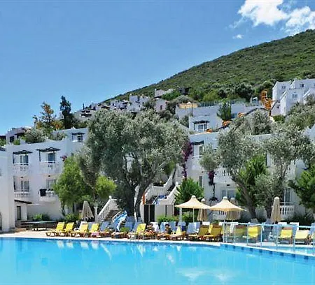Nish Bodrum 3* Torba