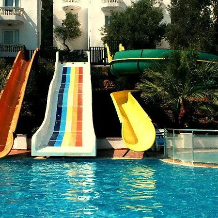Nish Bodrum Hotel 3*