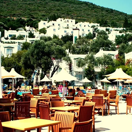 Nish Bodrum 3*